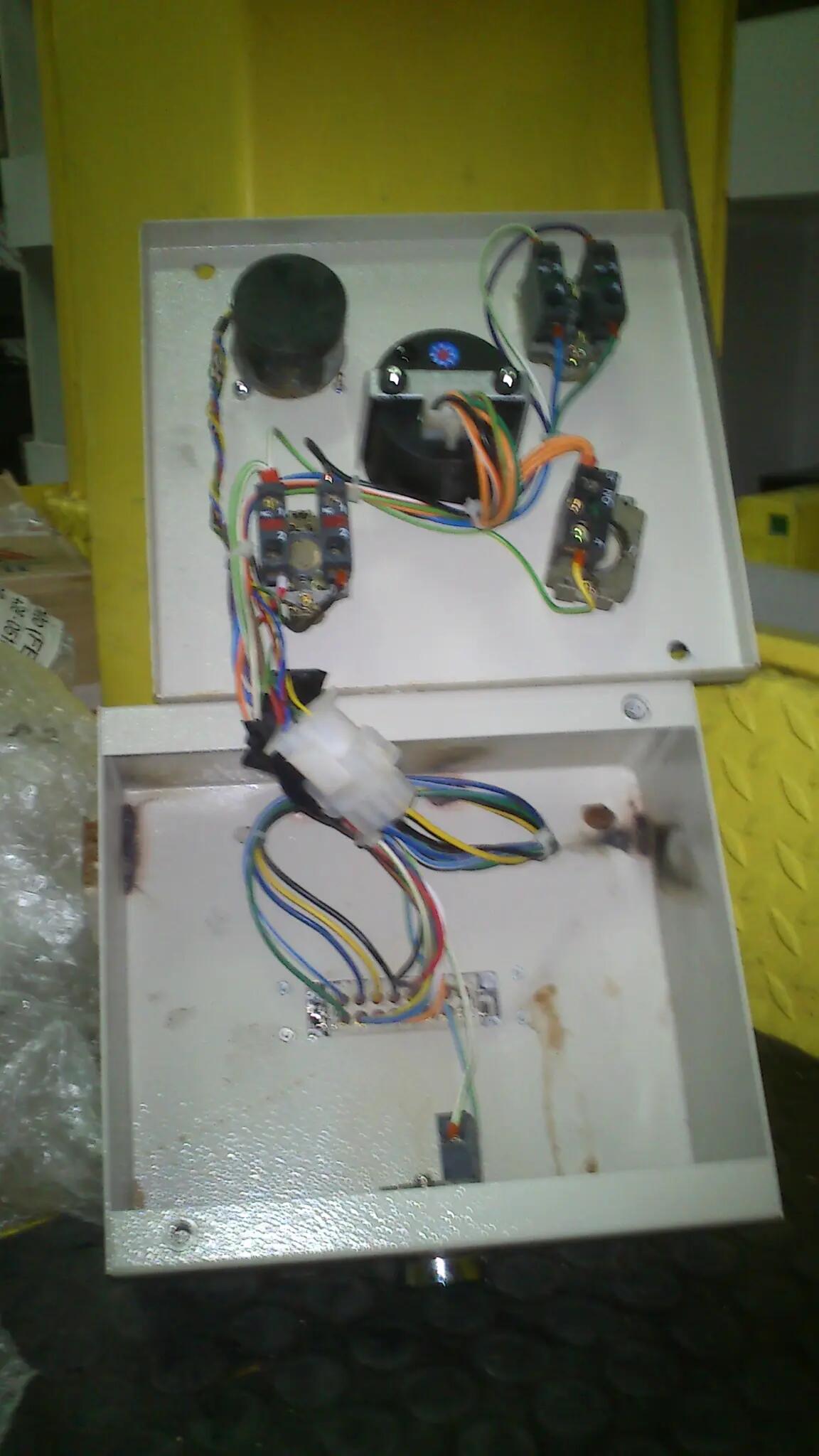 Panel de Control Eléctrico